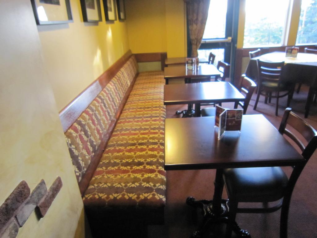 וואווה Best Northern Motel And Restaurant מראה חיצוני תמונה